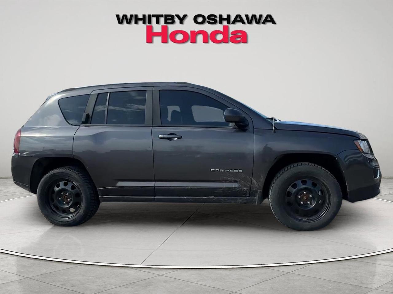 2016 Jeep Compass 4WD 4dr High Altitude Photo