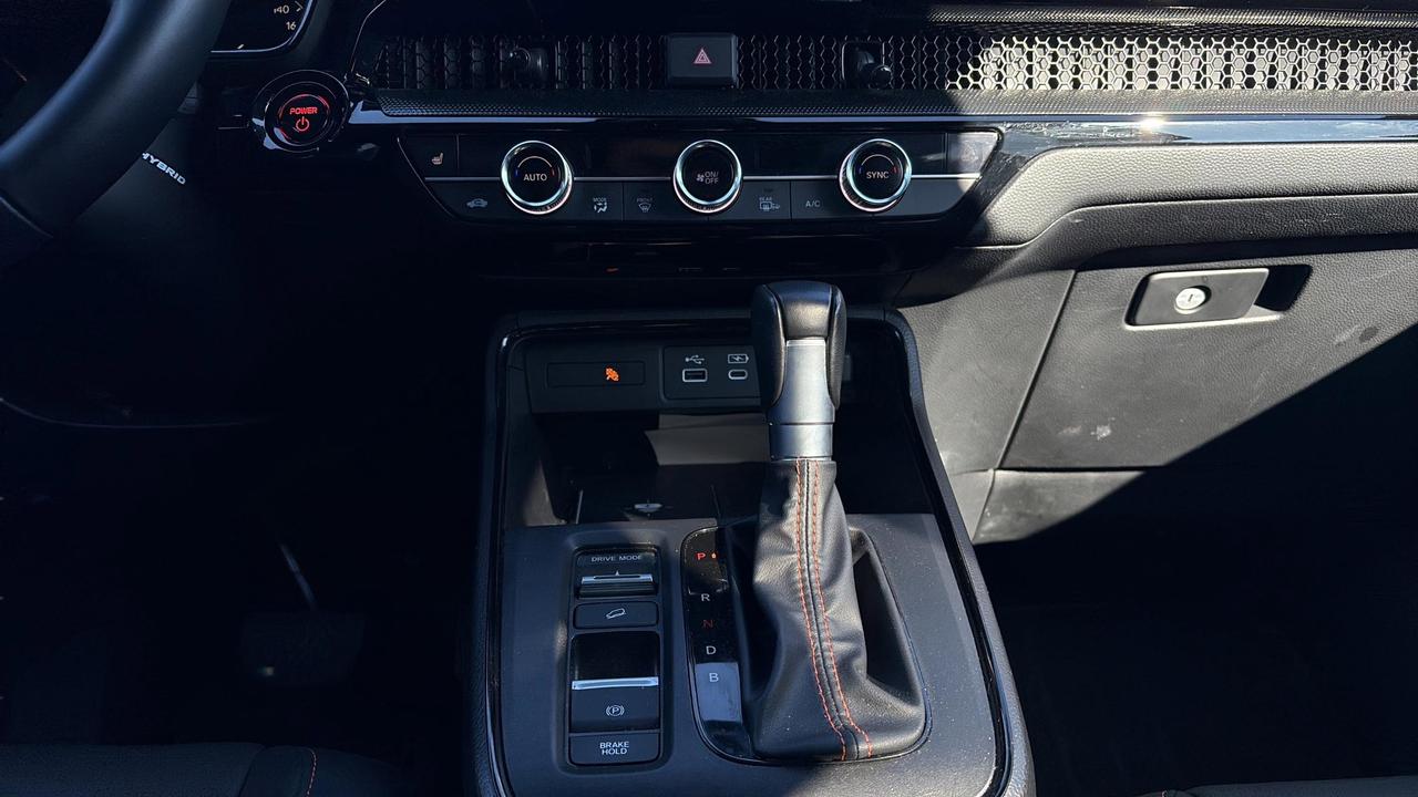 2025 Honda CR-V Hybrid Touring AWD Photo