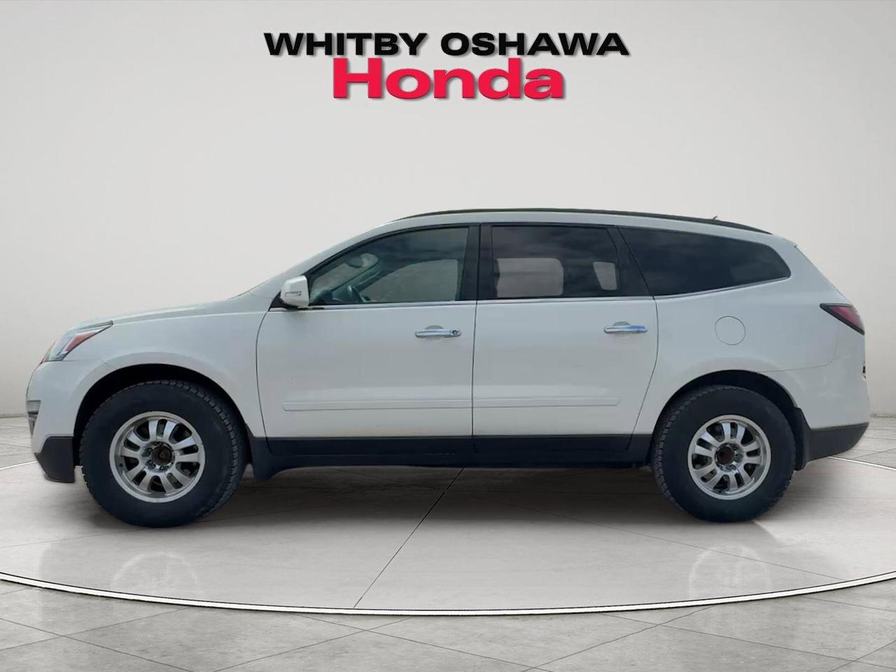 2014 Chevrolet Traverse FWD 4dr 2LT Photo