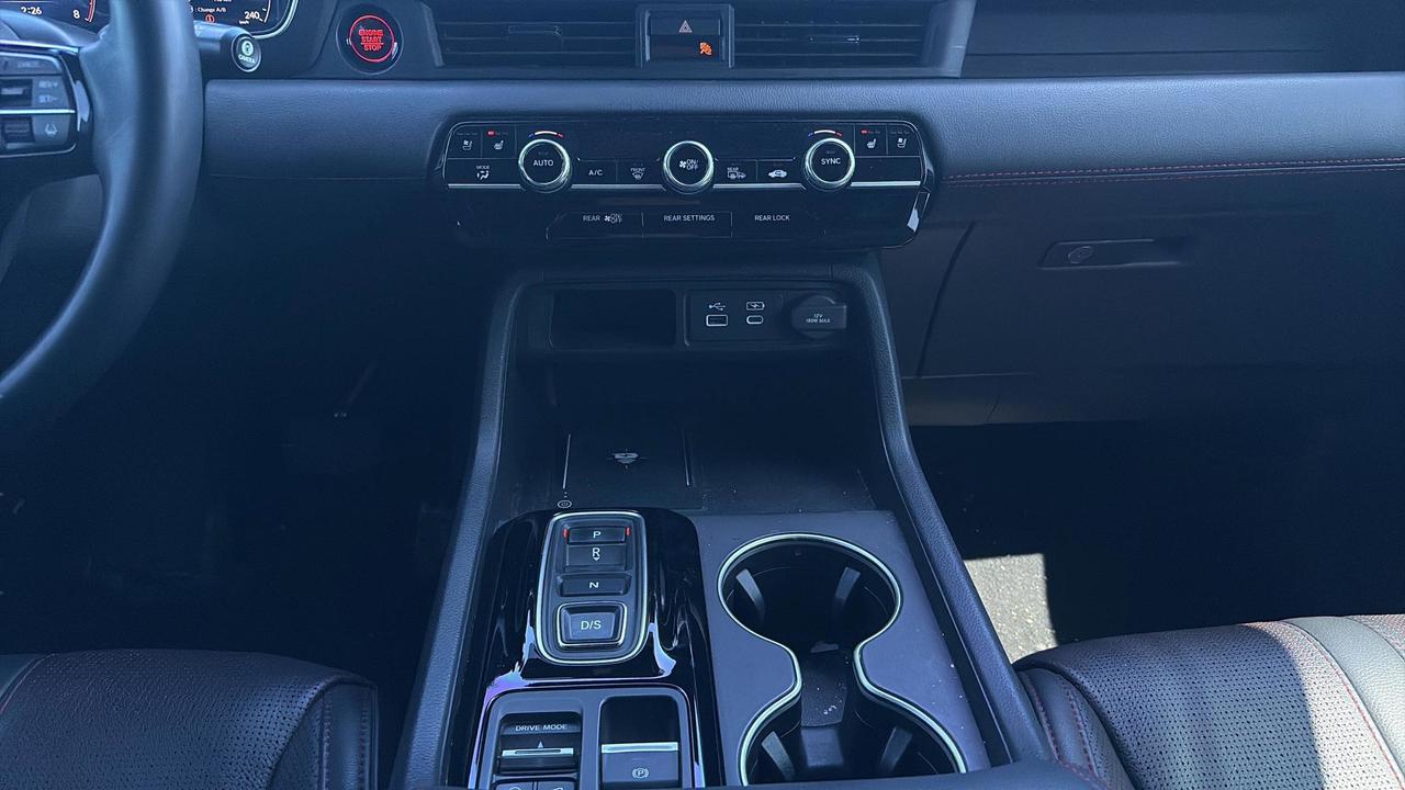 2023 Honda Pilot Black Edition AWD Photo