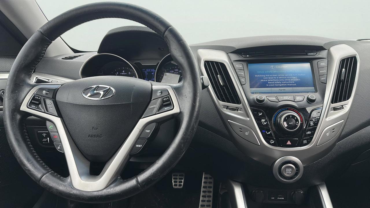 2012 Hyundai Veloster 3dr Cpe Man w-Tech Photo