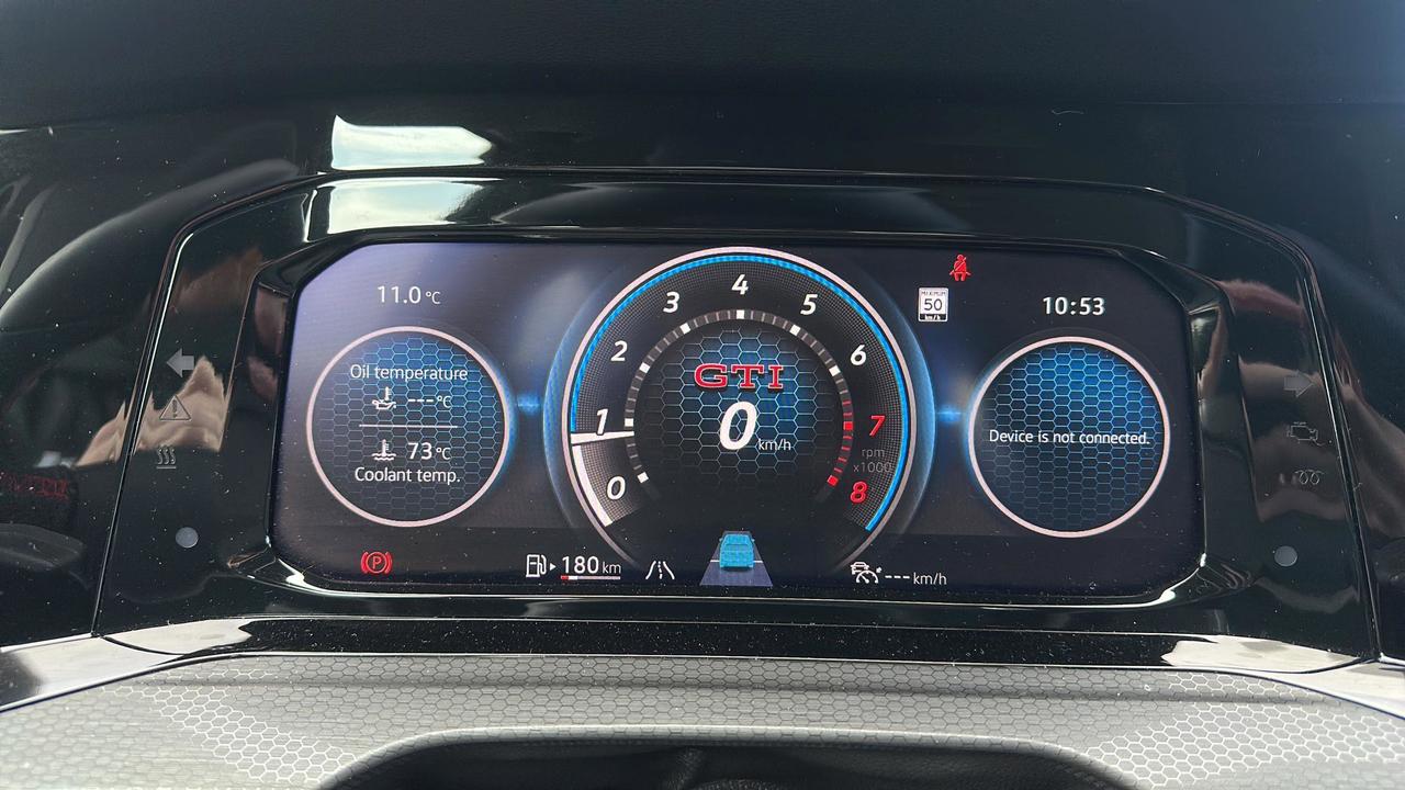 2023 Volkswagen Golf GTI Performance Manual Photo