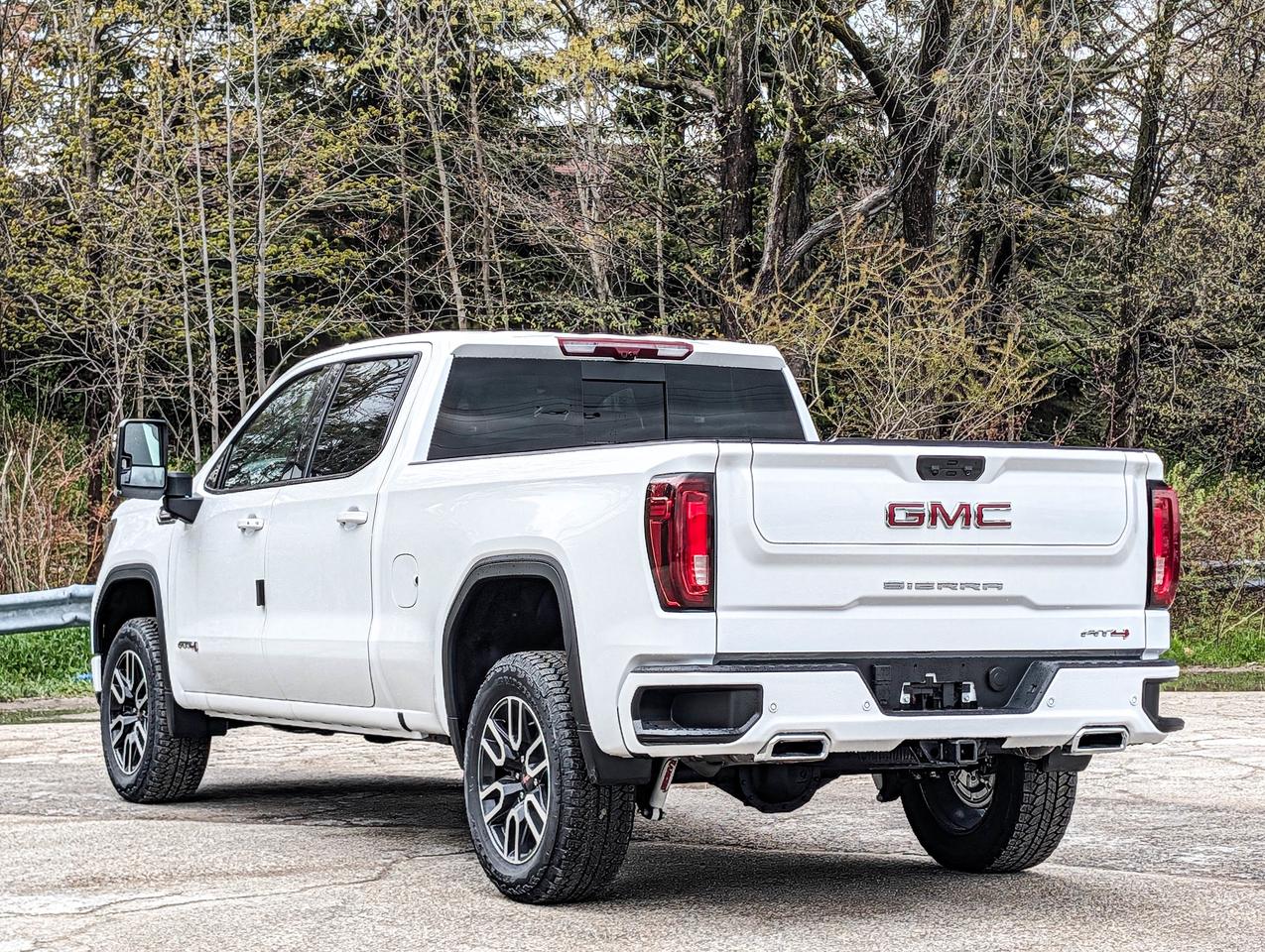 2026 GMC Sierra 1500 AT4 Photo