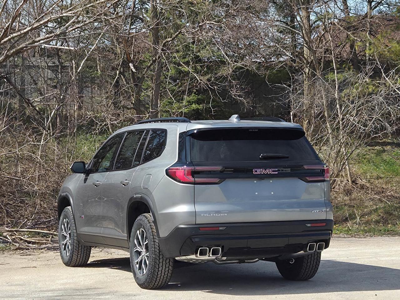 2026 GMC Acadia AT4 Photo