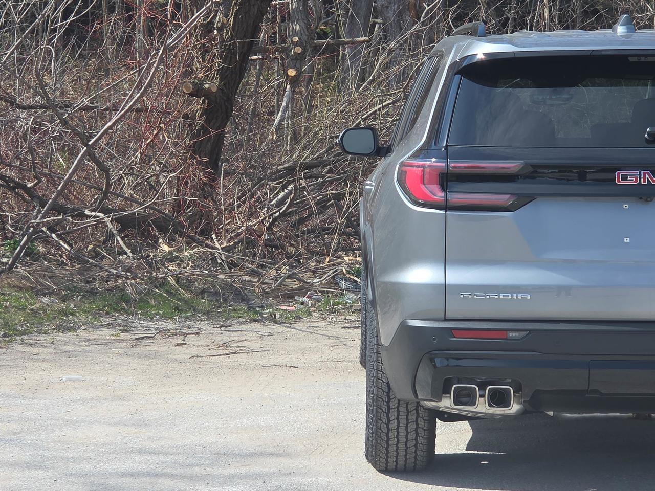 2026 GMC Acadia AT4 Photo