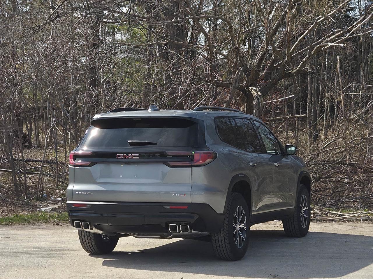 2026 GMC Acadia AT4 Photo