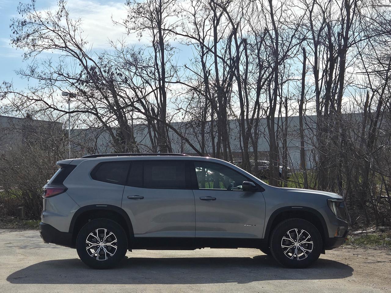 2026 GMC Acadia AT4 Photo