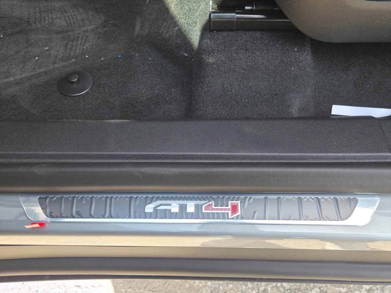 2026 GMC Acadia AT4 Photo