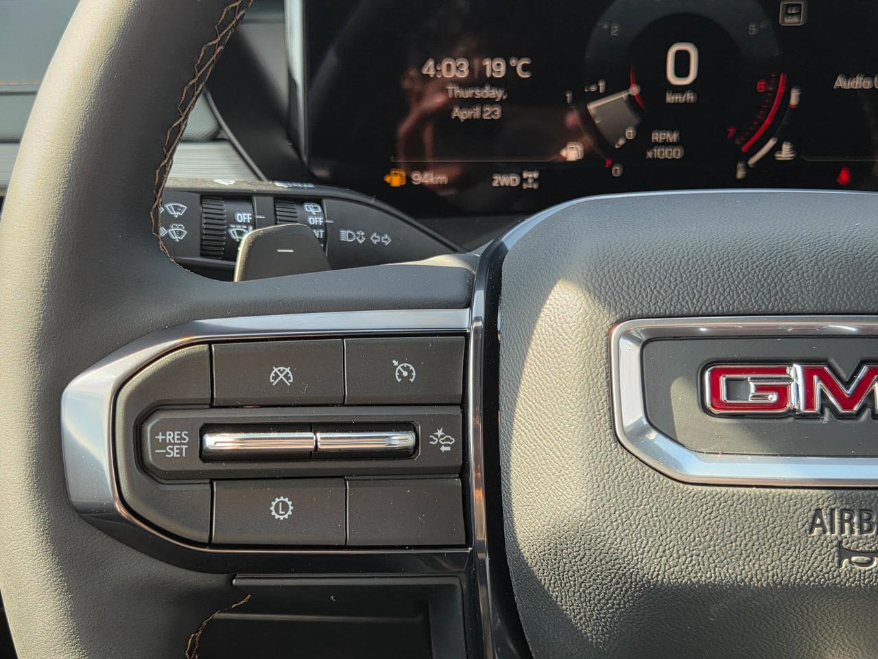 2026 GMC Acadia AT4 Photo