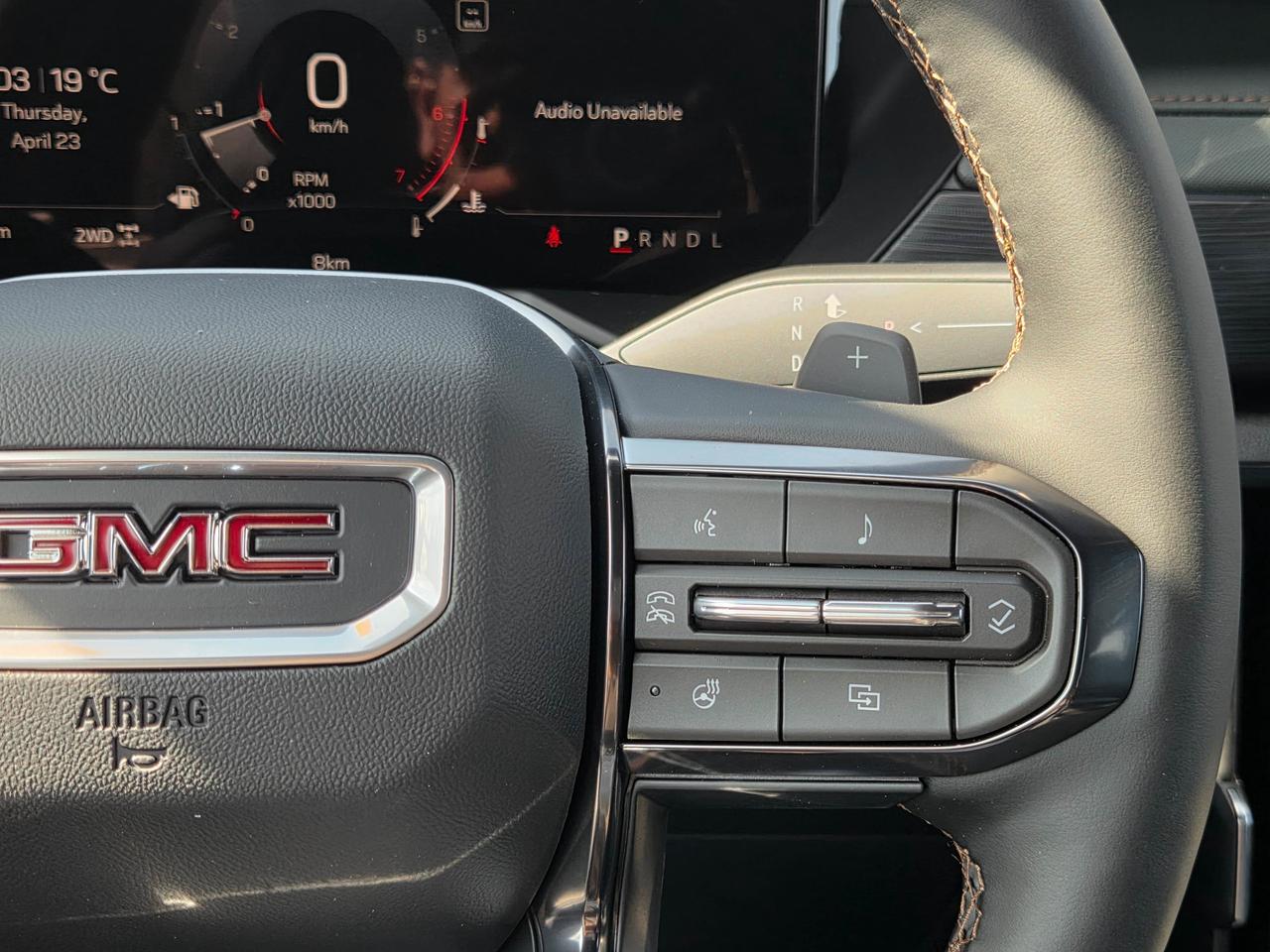 2026 GMC Acadia AT4 Photo