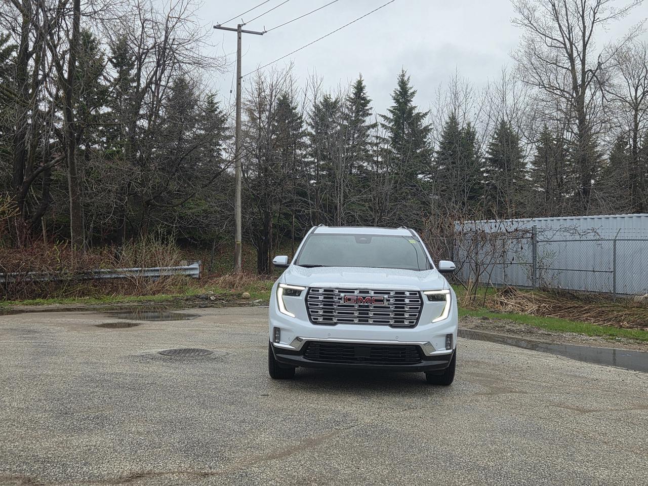2026 GMC Acadia Denali Photo