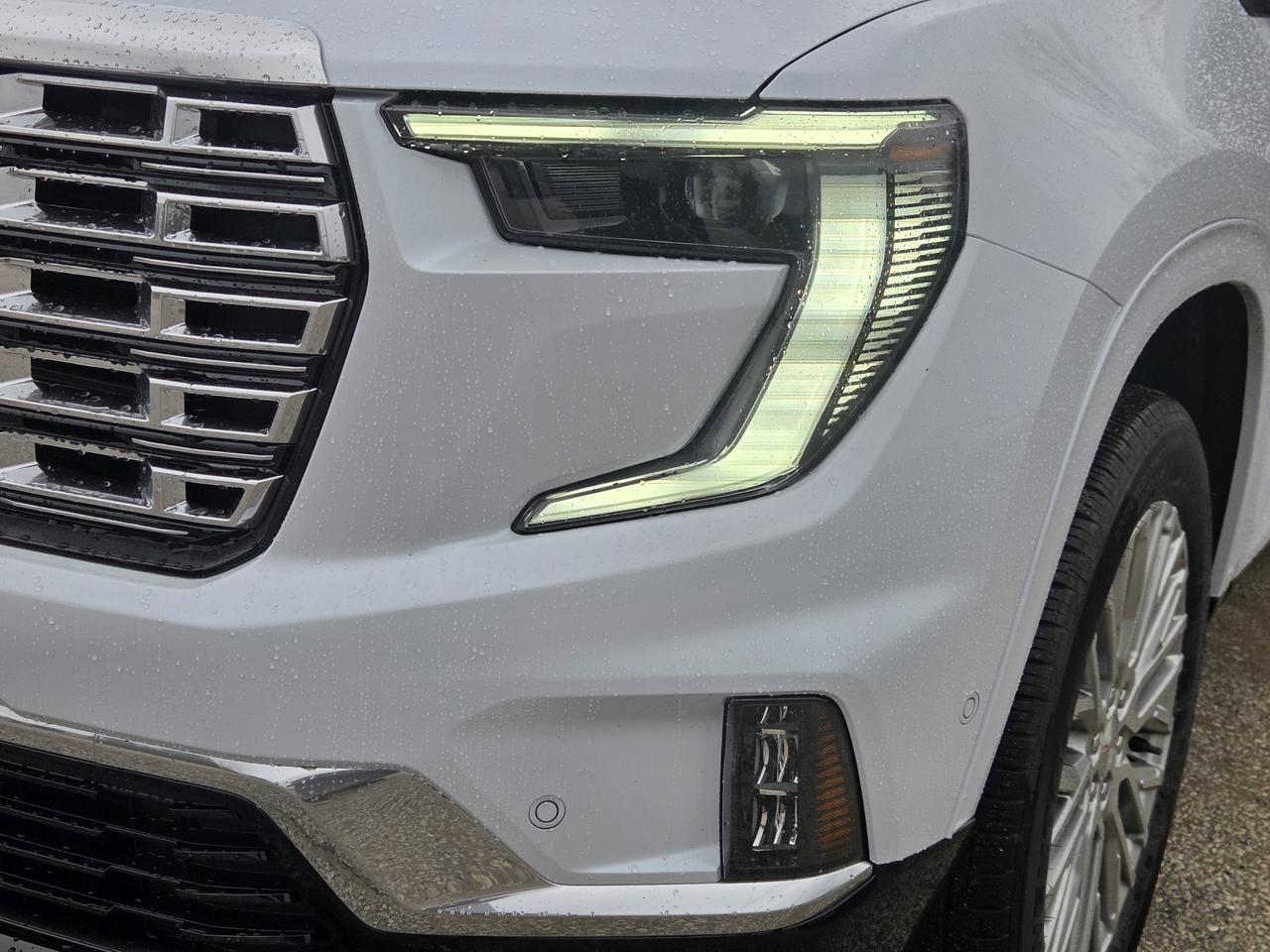 2026 GMC Acadia Denali Photo