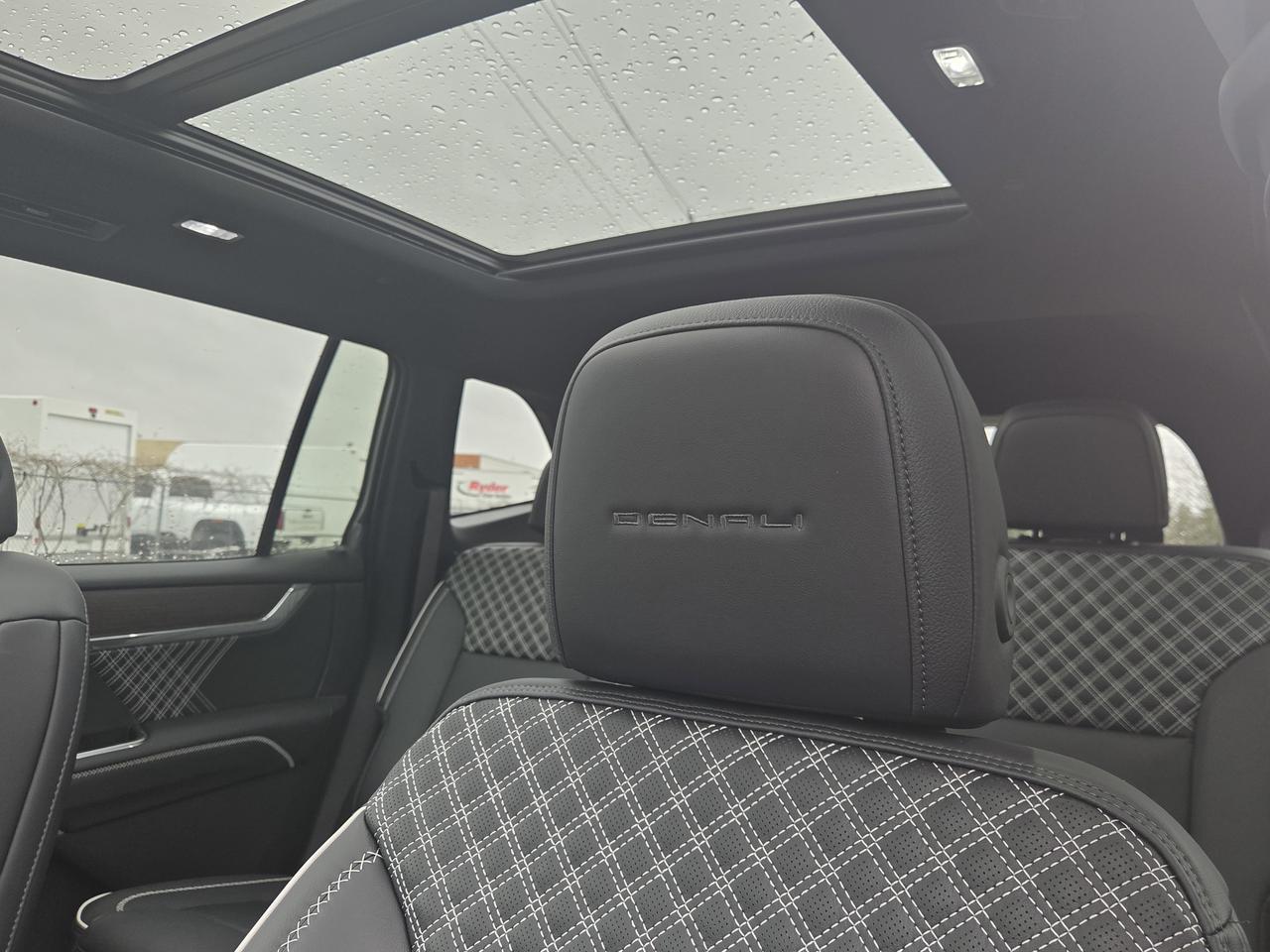 2026 GMC Acadia Denali Photo