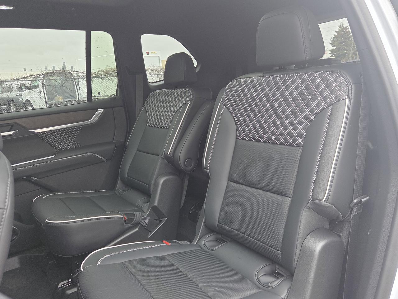 2026 GMC Acadia Denali Photo