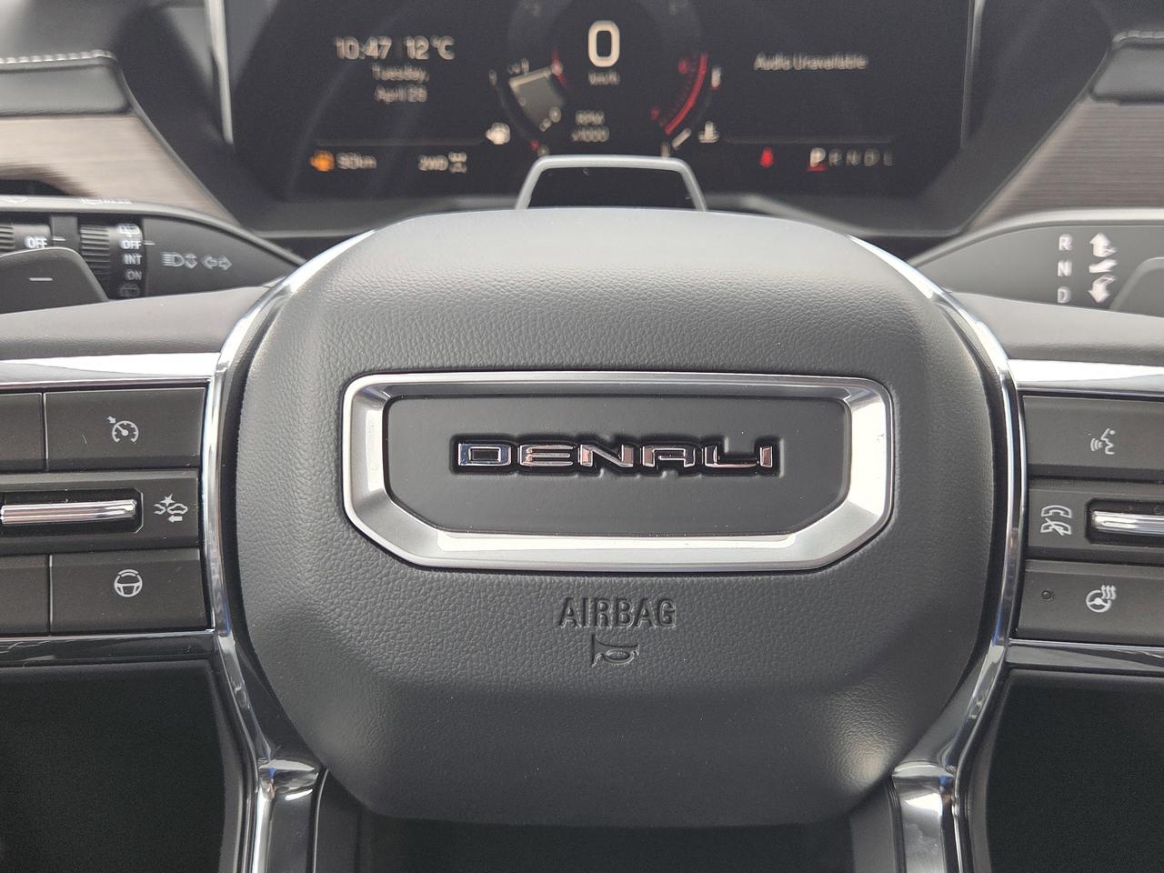2026 GMC Acadia Denali Photo