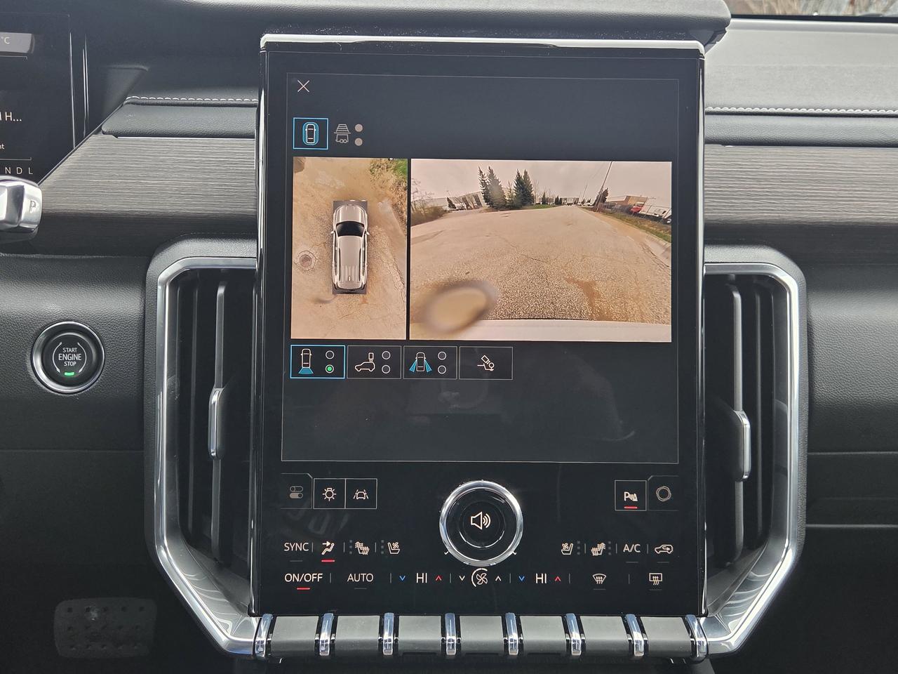 2026 GMC Acadia Denali Photo