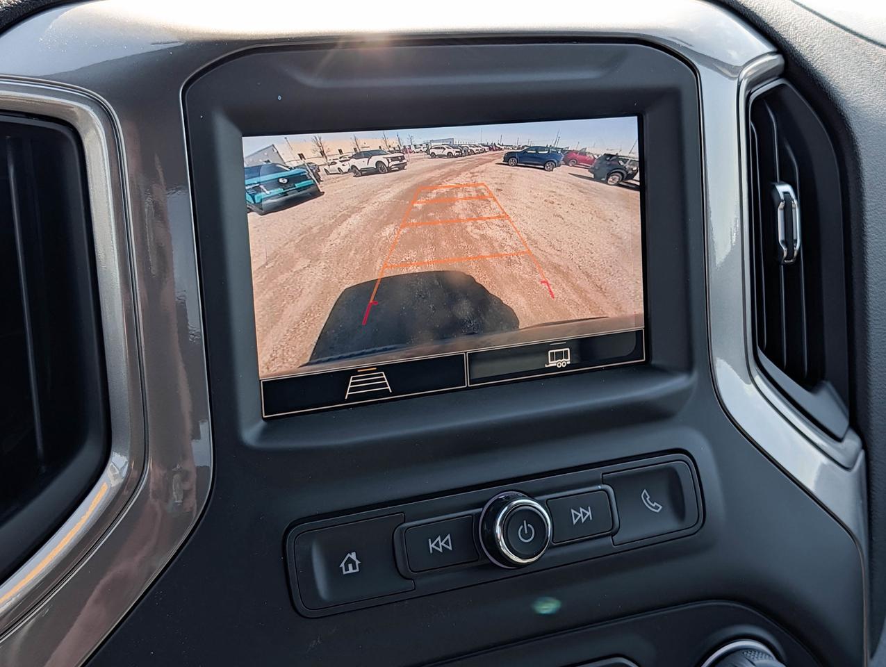 2026 Chevrolet Silverado 1500 Custom Trail Boss Photo