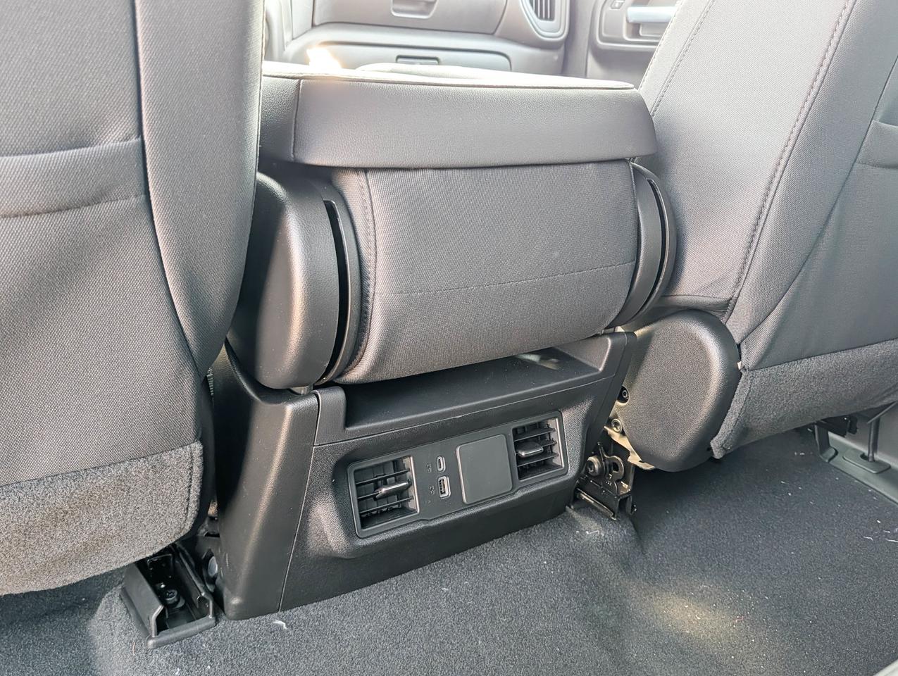 2026 Chevrolet Silverado 1500 Custom Trail Boss Photo