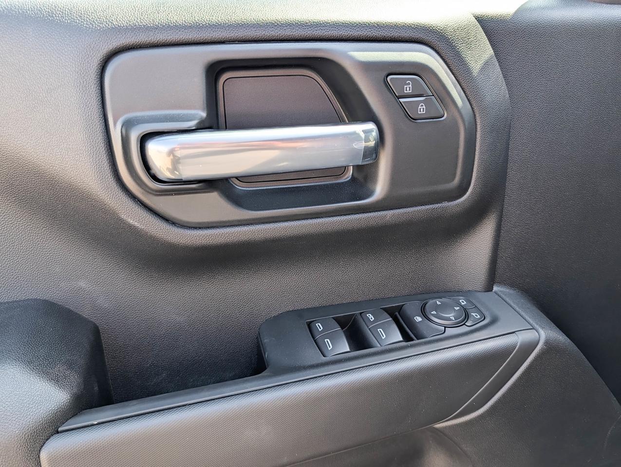 2026 Chevrolet Silverado 1500 Custom Trail Boss Photo