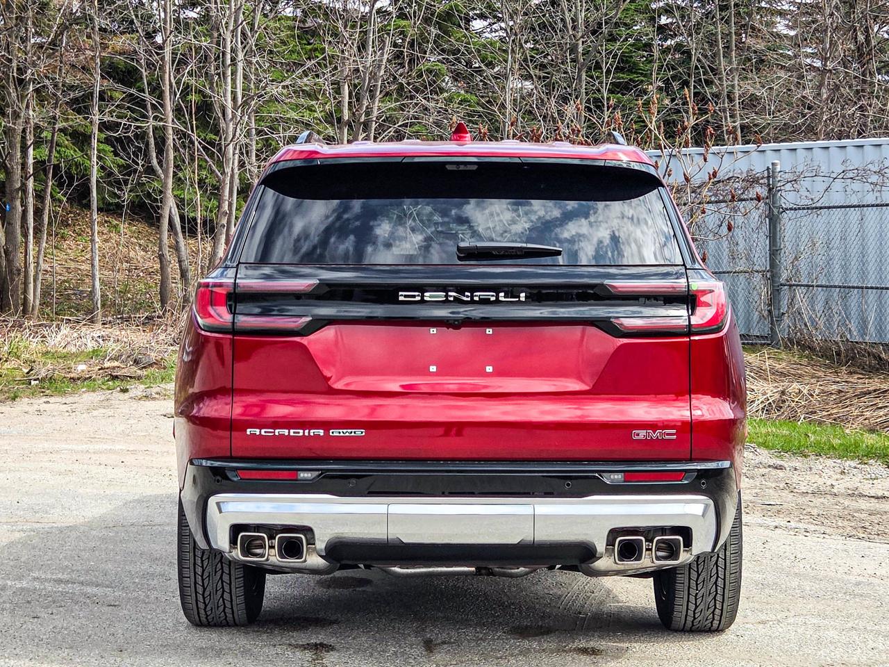 2026 GMC Acadia Denali Photo