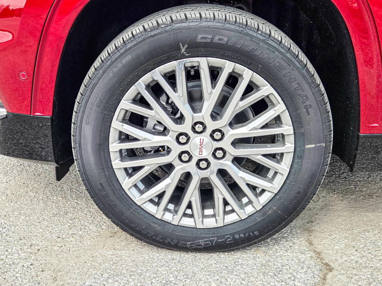 2026 GMC Acadia Denali Photo