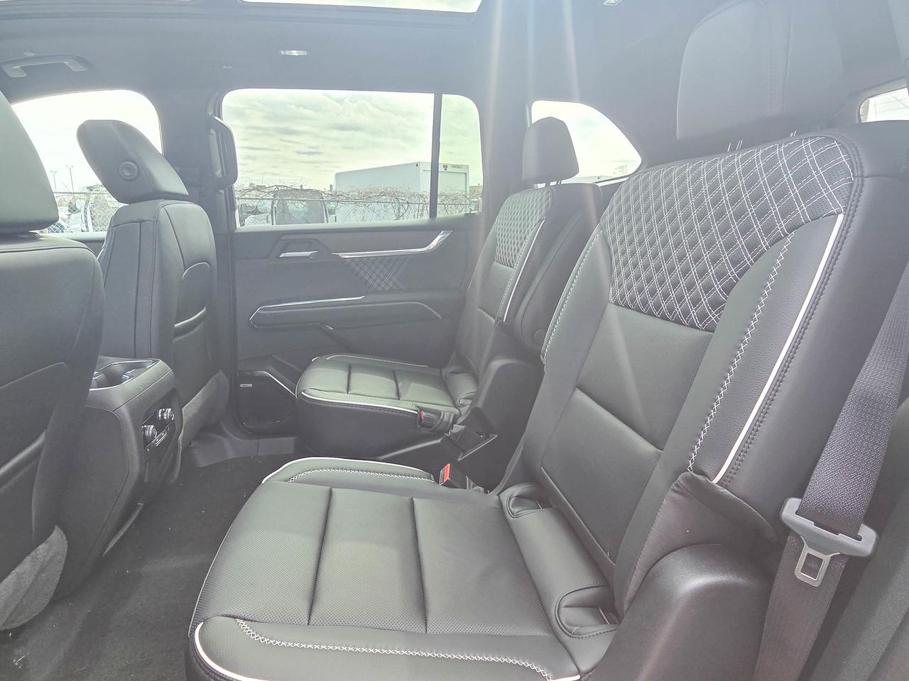 2026 GMC Acadia Denali Photo
