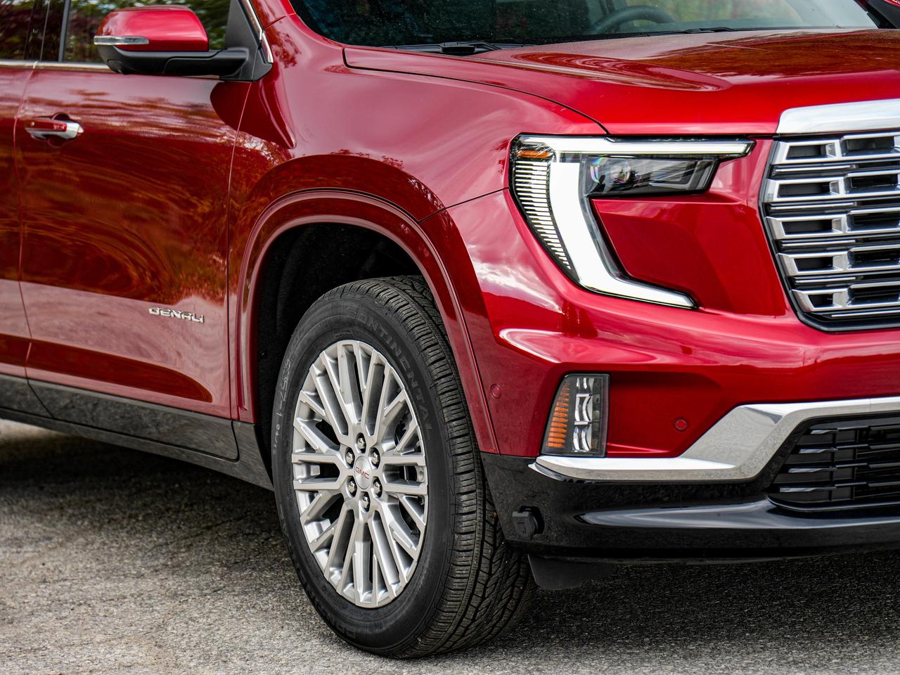 2026 GMC Acadia Denali Photo