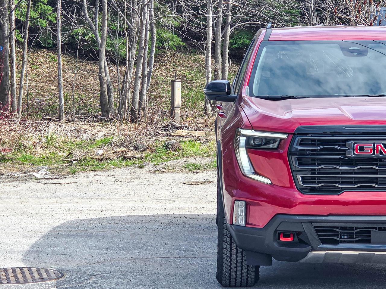 2026 GMC Acadia AT4 Photo