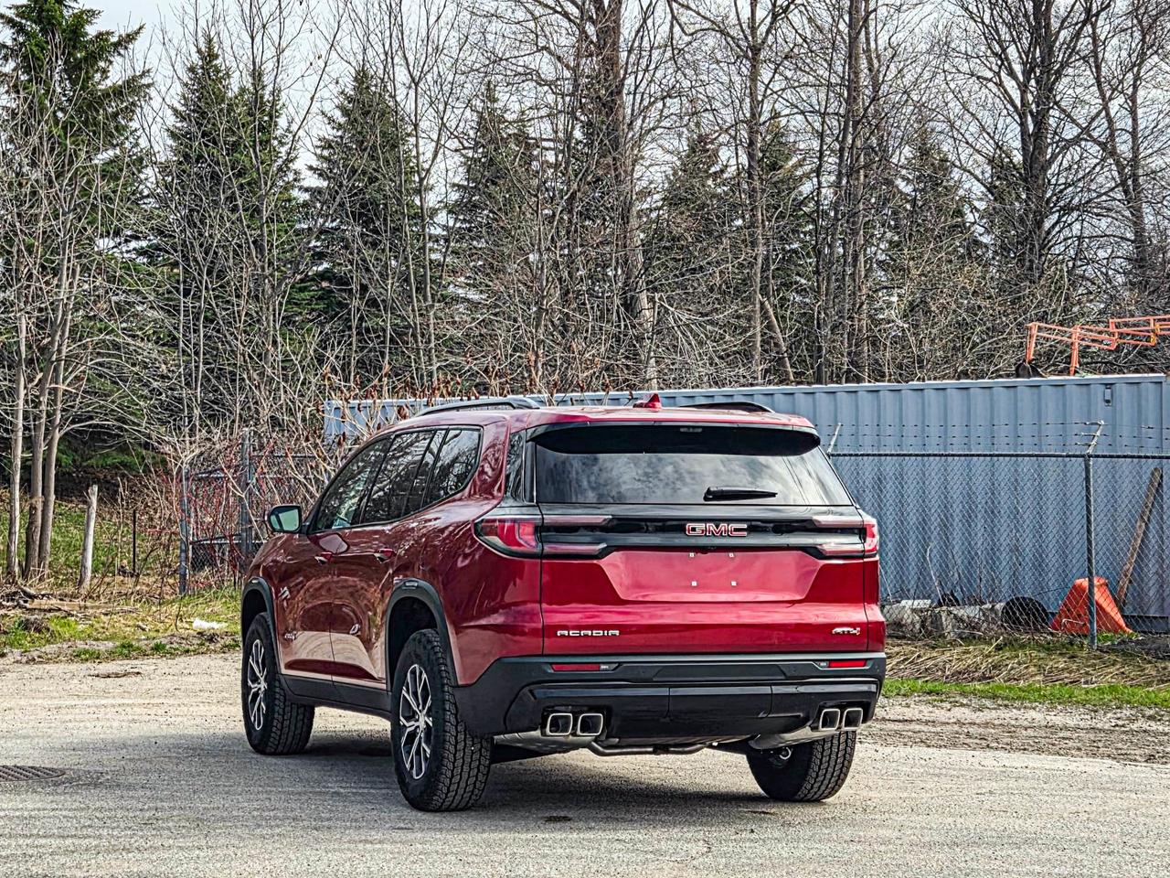 2026 GMC Acadia AT4 Photo