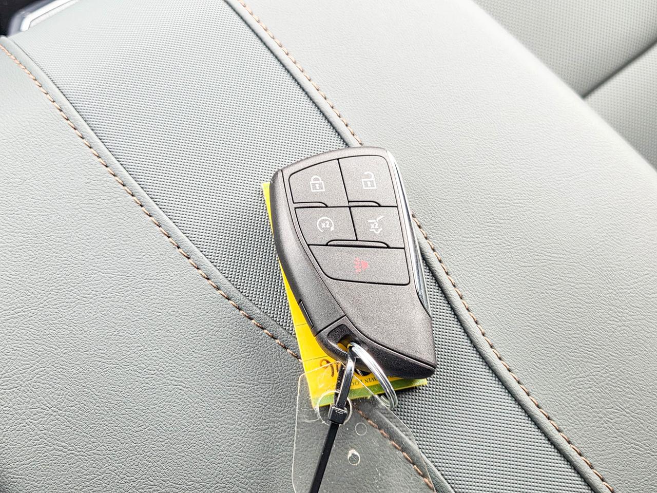 2026 GMC Acadia AT4 Photo