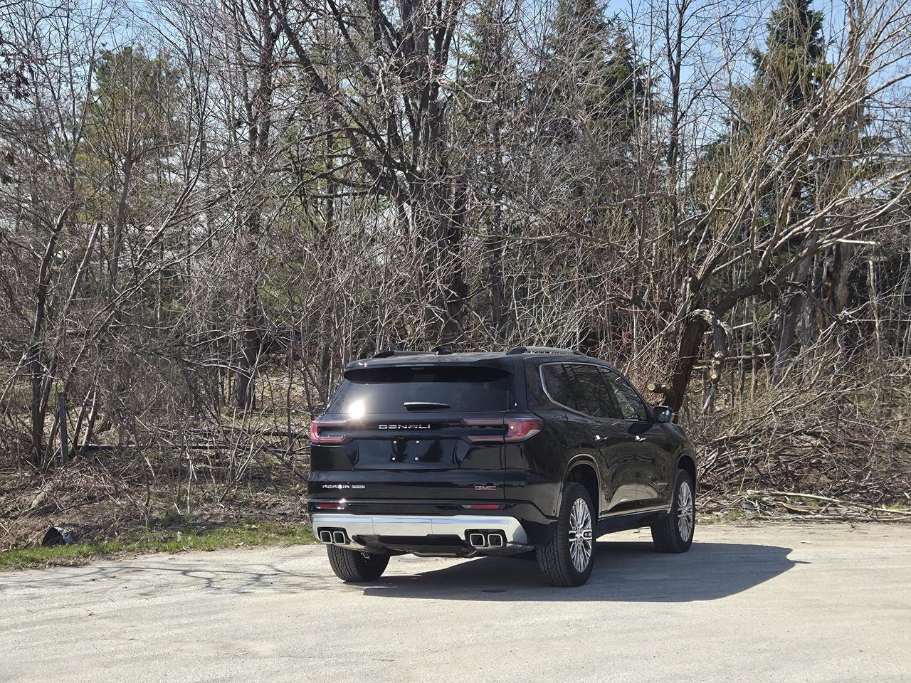 2026 GMC Acadia Denali Photo