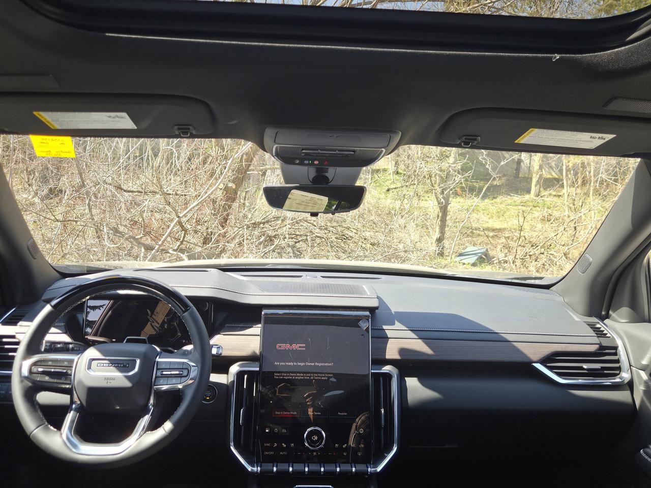 2026 GMC Acadia Denali Photo