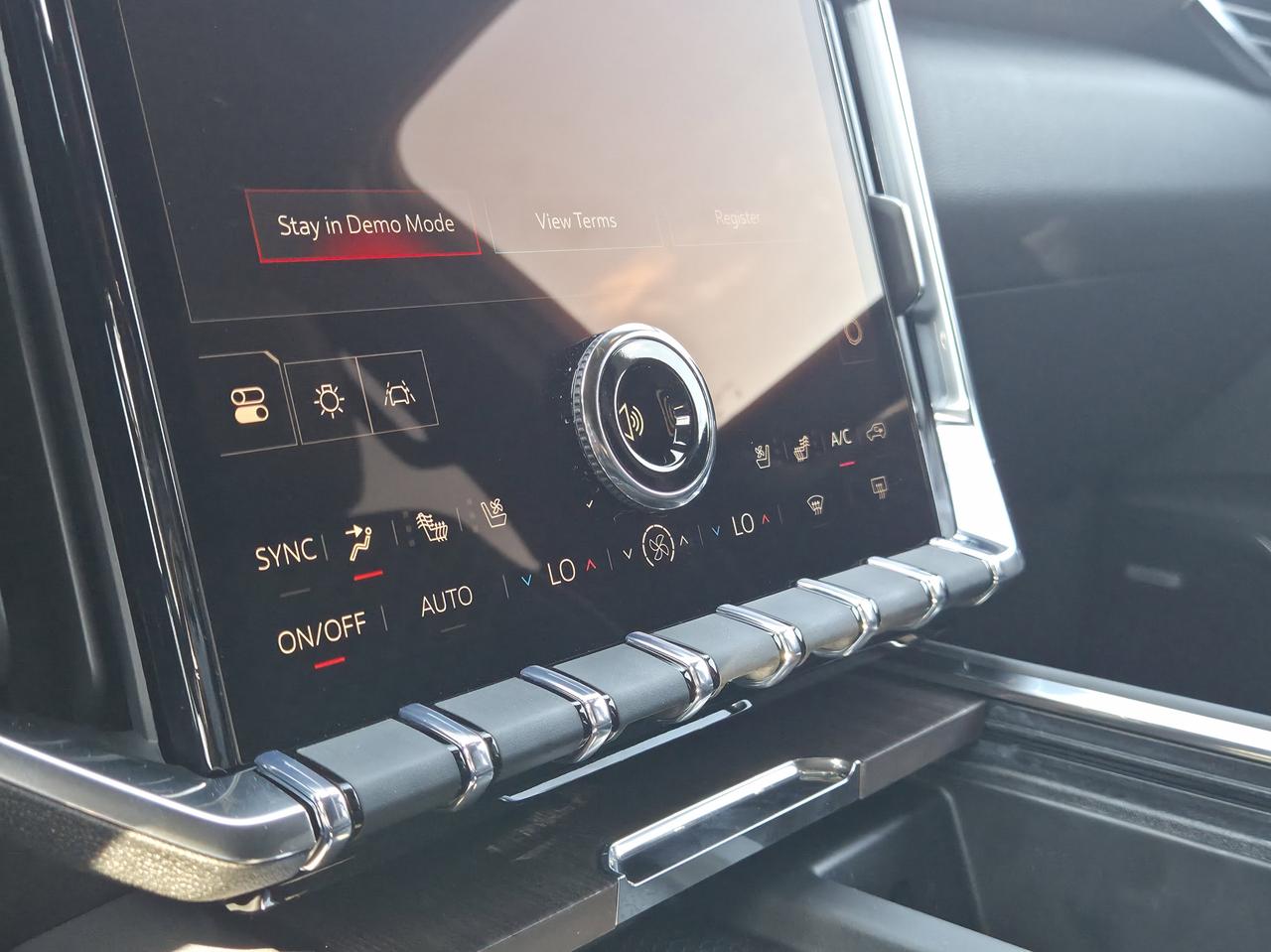 2026 GMC Acadia Denali Photo