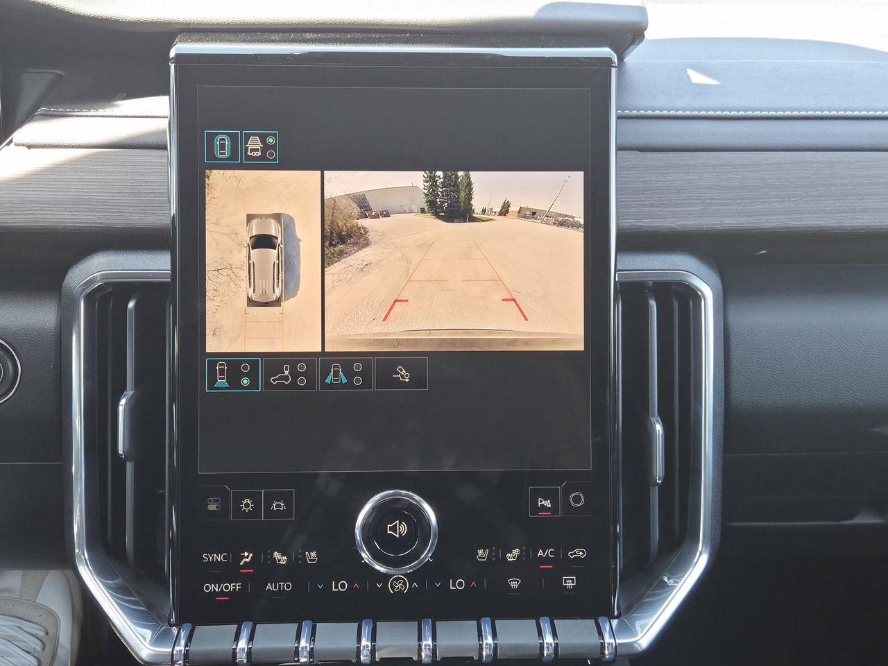 2026 GMC Acadia Denali Photo