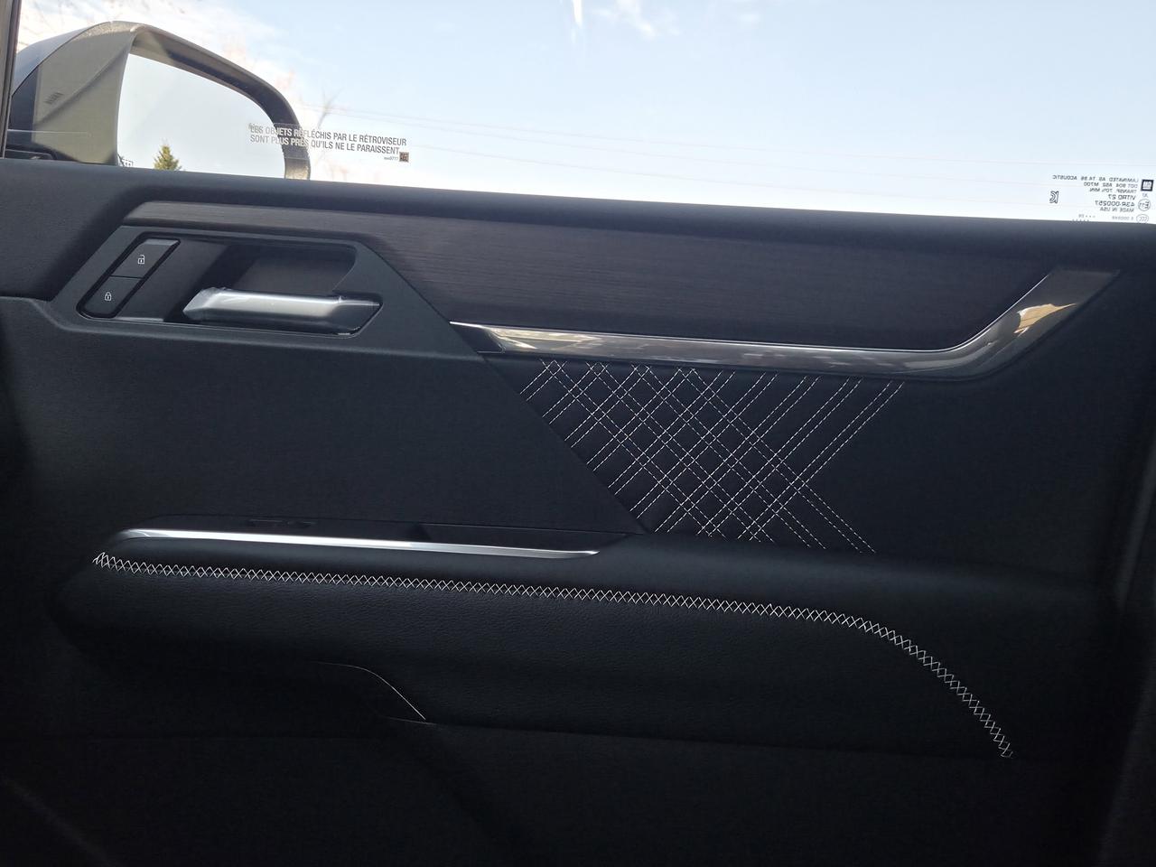 2026 GMC Acadia Denali Photo