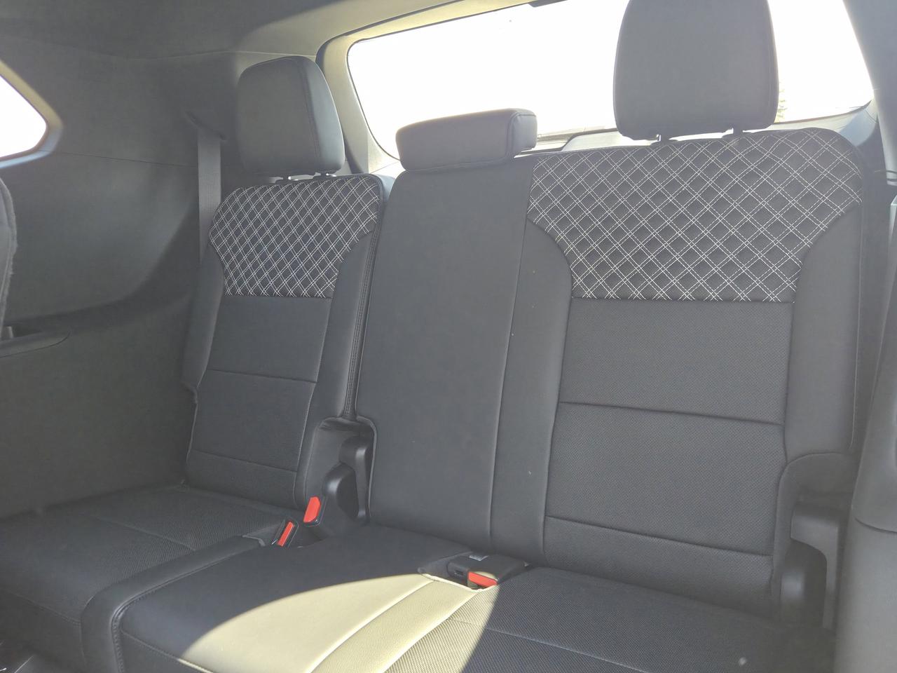 2026 GMC Acadia Denali Photo