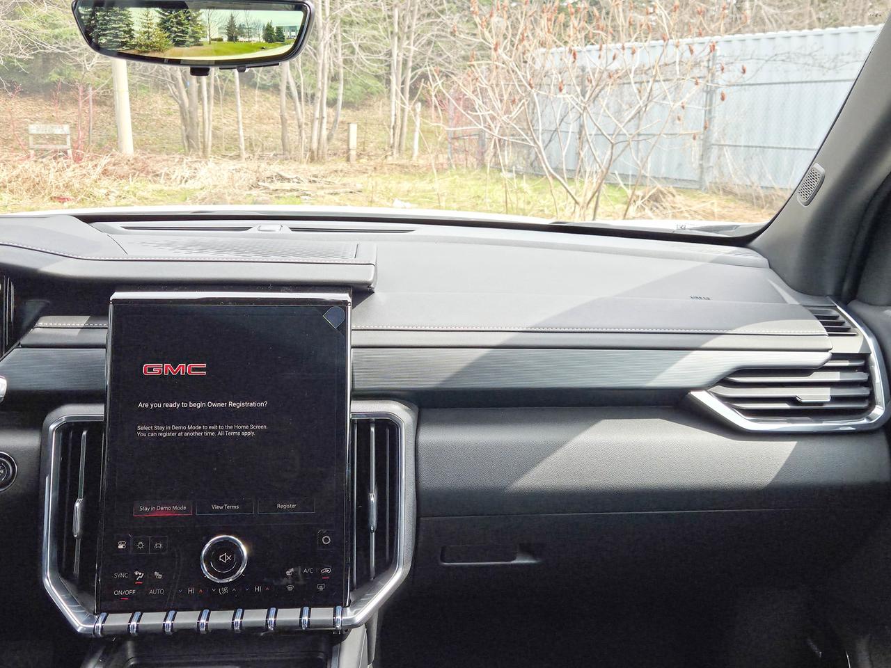 2026 GMC Acadia ELEVATION Photo