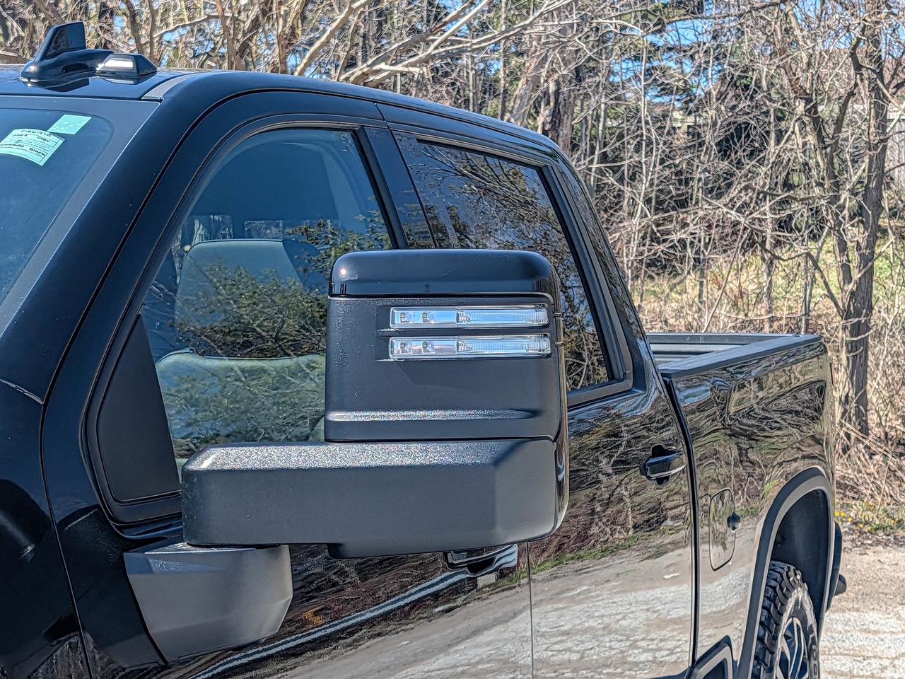 2025 Chevrolet SILVERADO 2500HD LTZ Photo