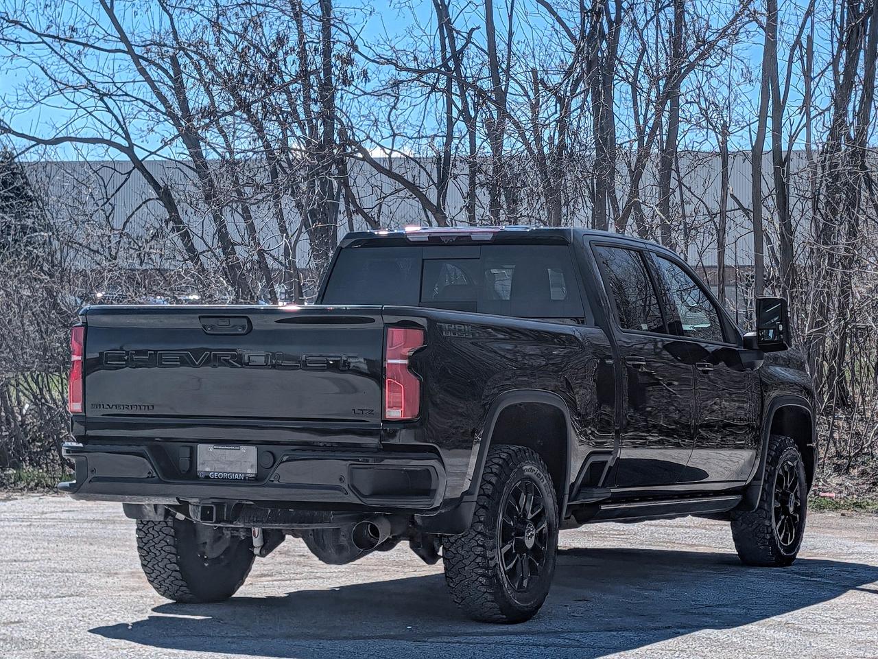 2025 Chevrolet SILVERADO 2500HD LTZ Photo
