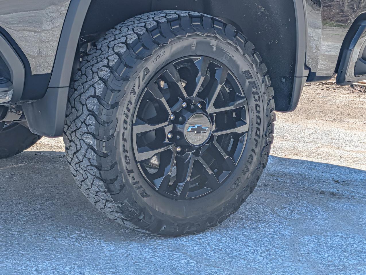 2025 Chevrolet SILVERADO 2500HD LTZ Photo