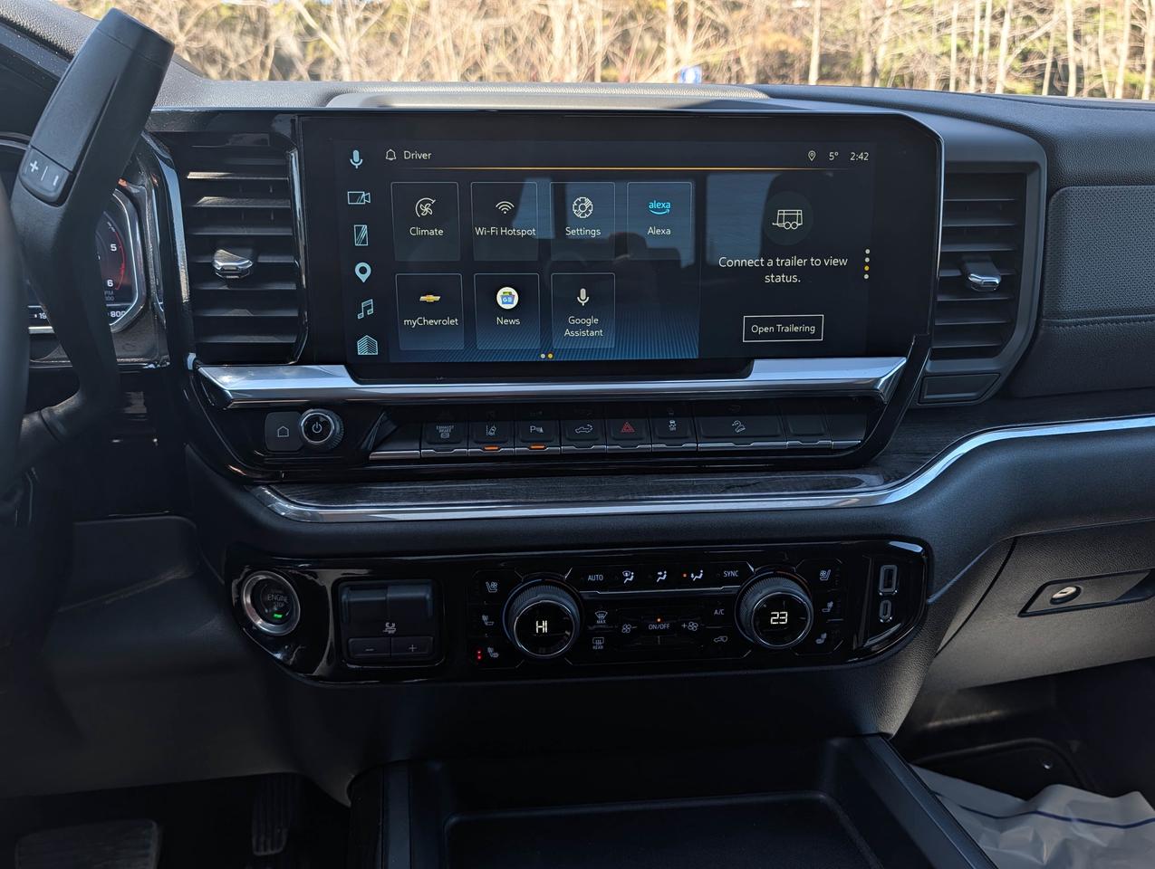 2025 Chevrolet SILVERADO 2500HD LTZ Photo