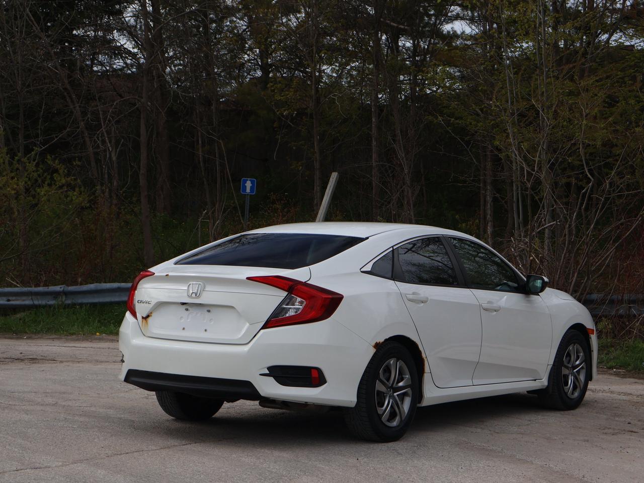 2017 Honda Civic Sedan LX Photo