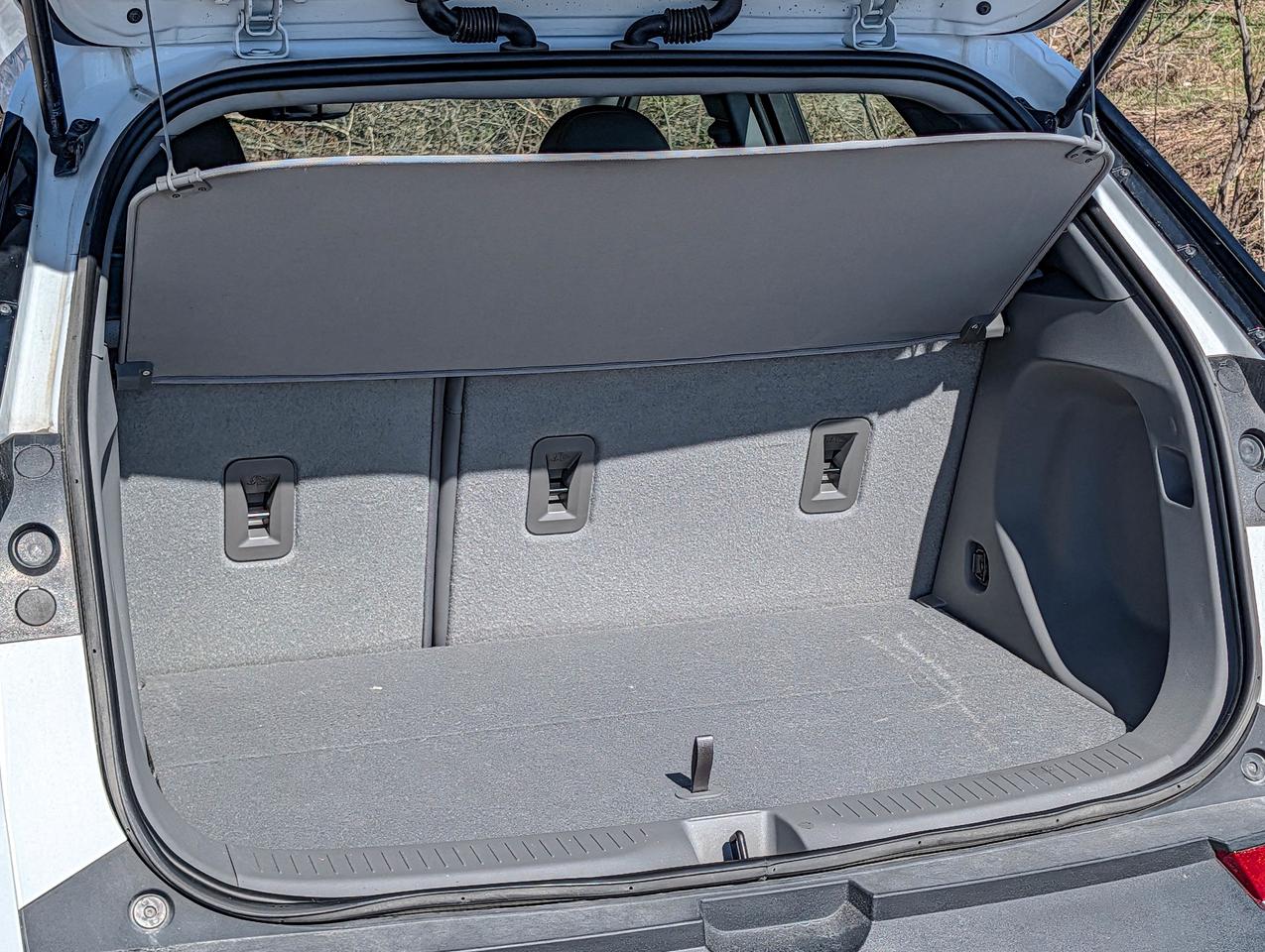 2023 Chevrolet Bolt EUV Premier Photo