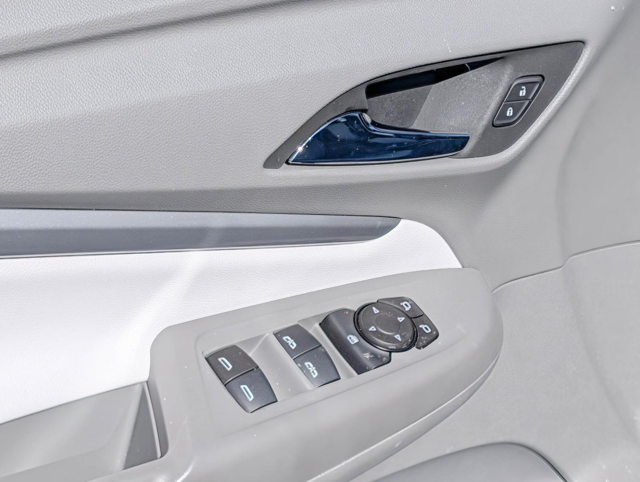 2023 Chevrolet Bolt EUV Premier Photo