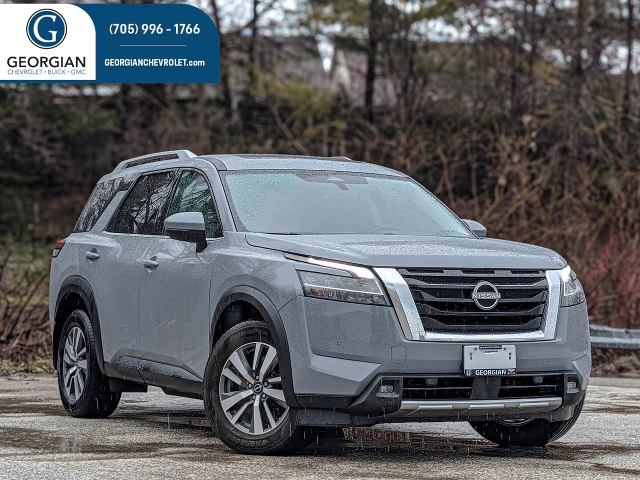 2024 Nissan Pathfinder SL Photo