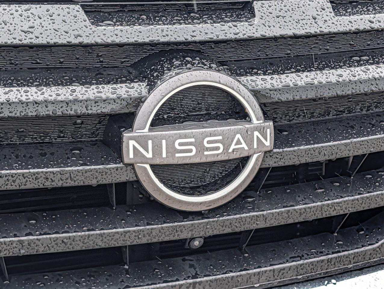 2024 Nissan Pathfinder SL Photo