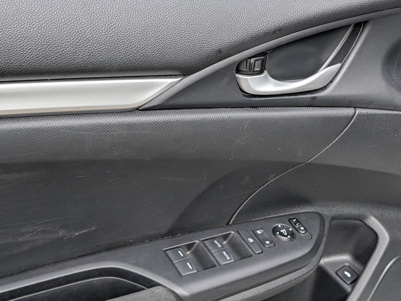 2020 Honda Civic Sedan LX Photo