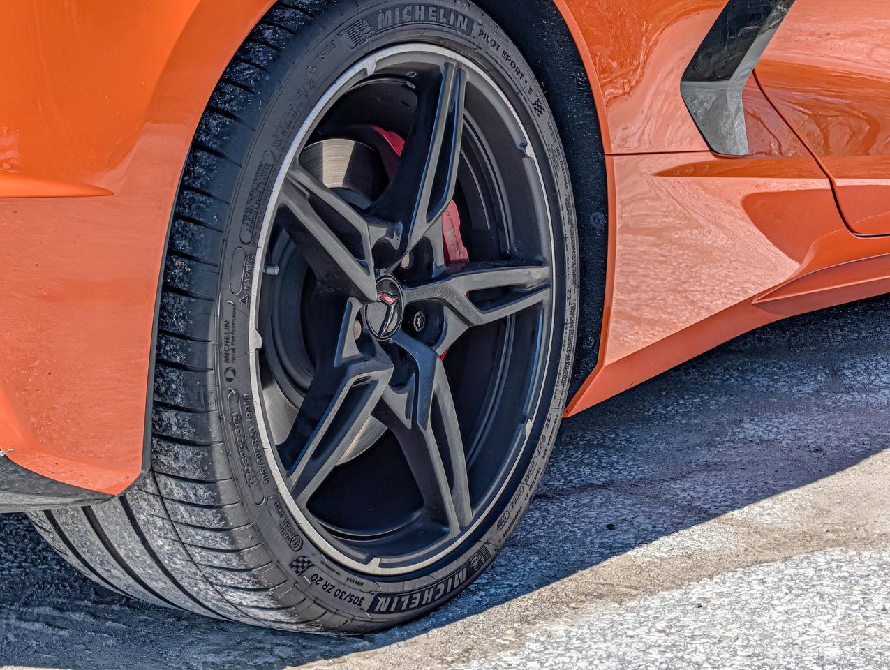 2022 Chevrolet Corvette 2LT Photo