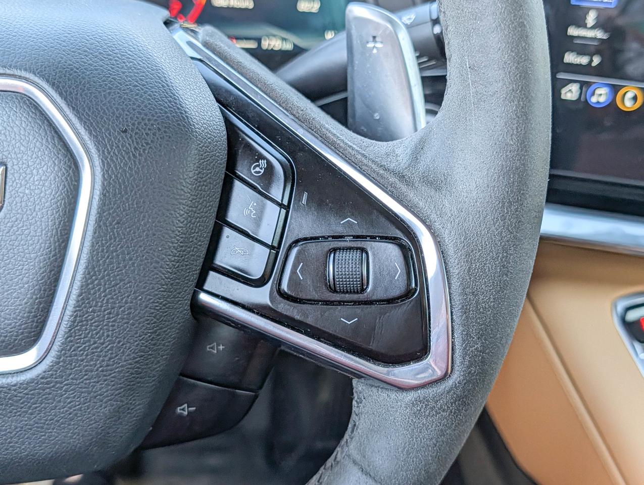 2022 Chevrolet Corvette 2LT Photo