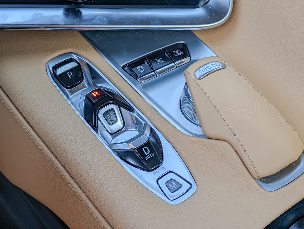 2022 Chevrolet Corvette 2LT Photo